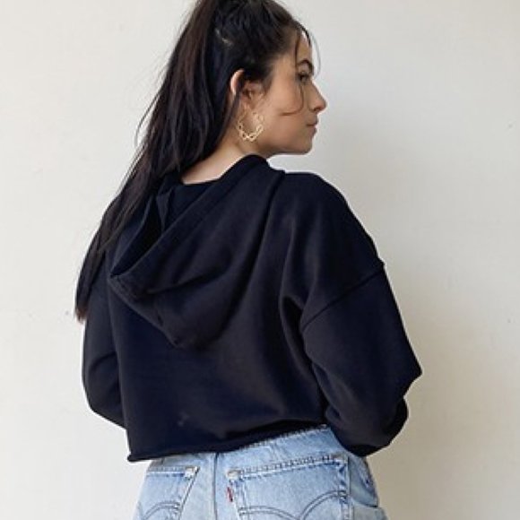 Sofa Club Cropped Hoodie - Picture 3 of 4